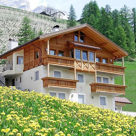 Residence Araldina San Cassiano  Luaran gambar